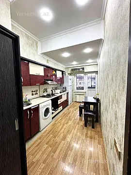 Satılır 2 otaqlı yeni tikili 60 m²