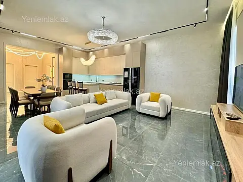 Satılır 4 otaqlı həyət evi 180 m²