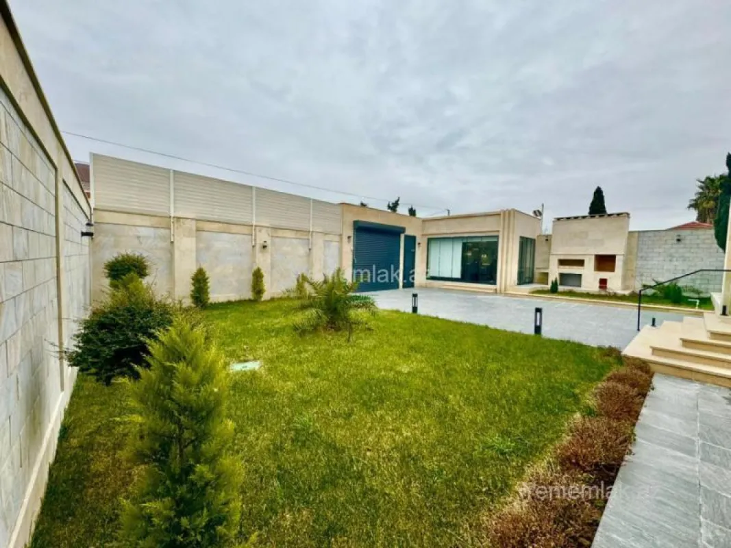 Satılır 4 otaqlı həyət evi 180 m²
