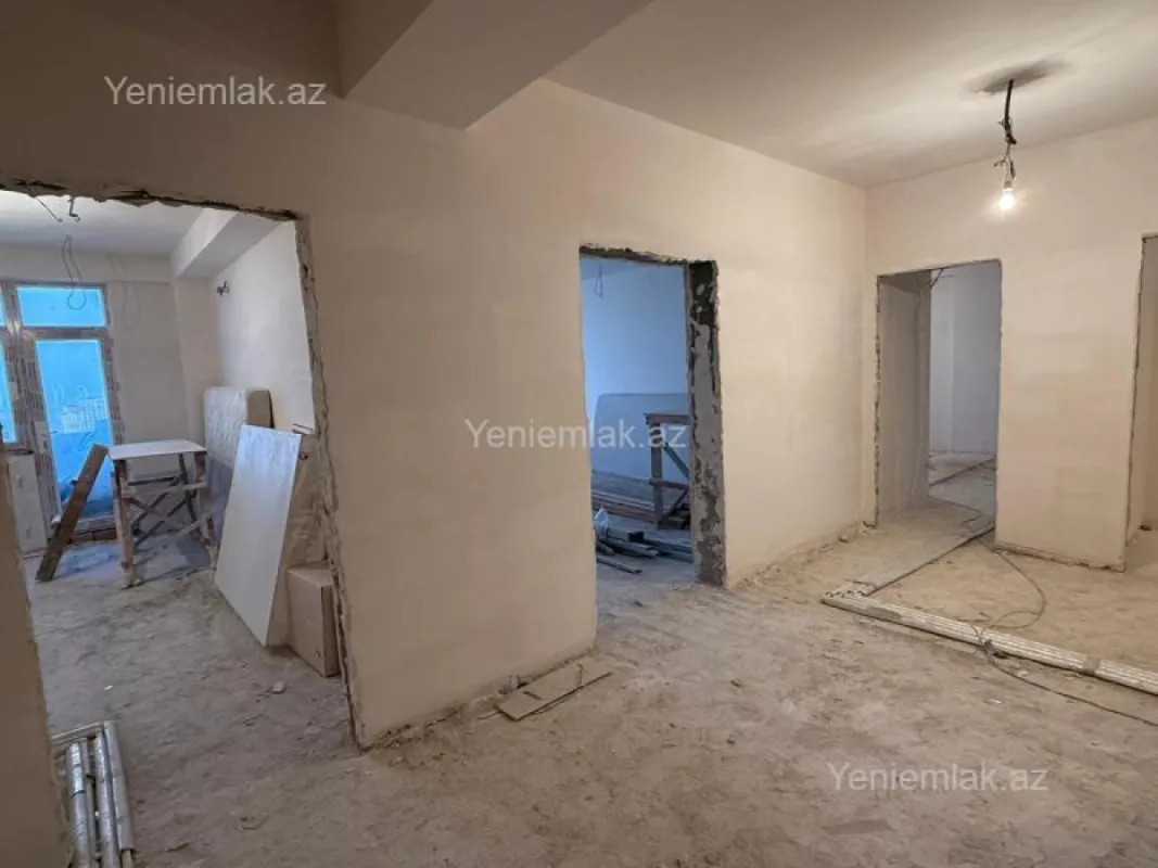 Satılır 4 otaqlı yeni tikili 154 m²
