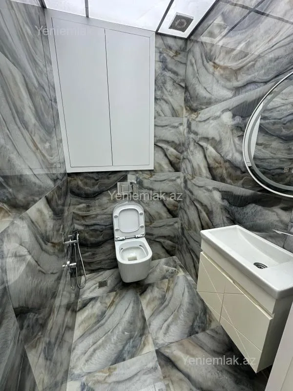 Satılır 3 otaqlı yeni tikili 120 m²