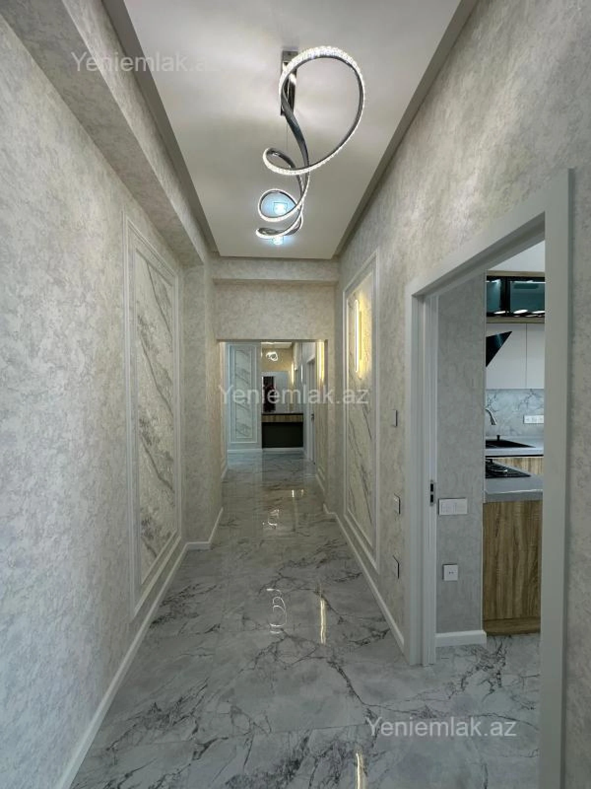 Satılır 3 otaqlı yeni tikili 120 m²