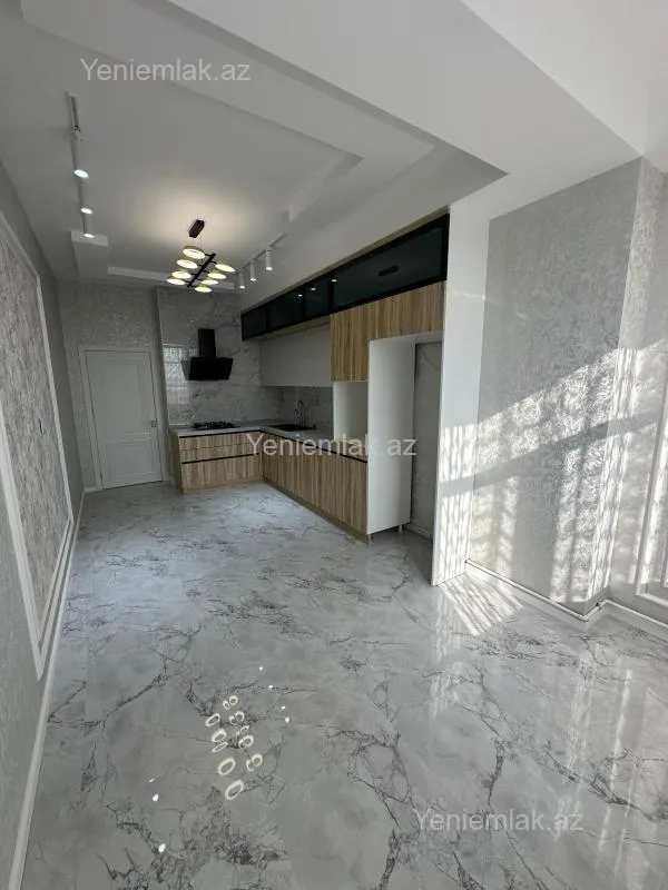 Satılır 3 otaqlı yeni tikili 120 m²