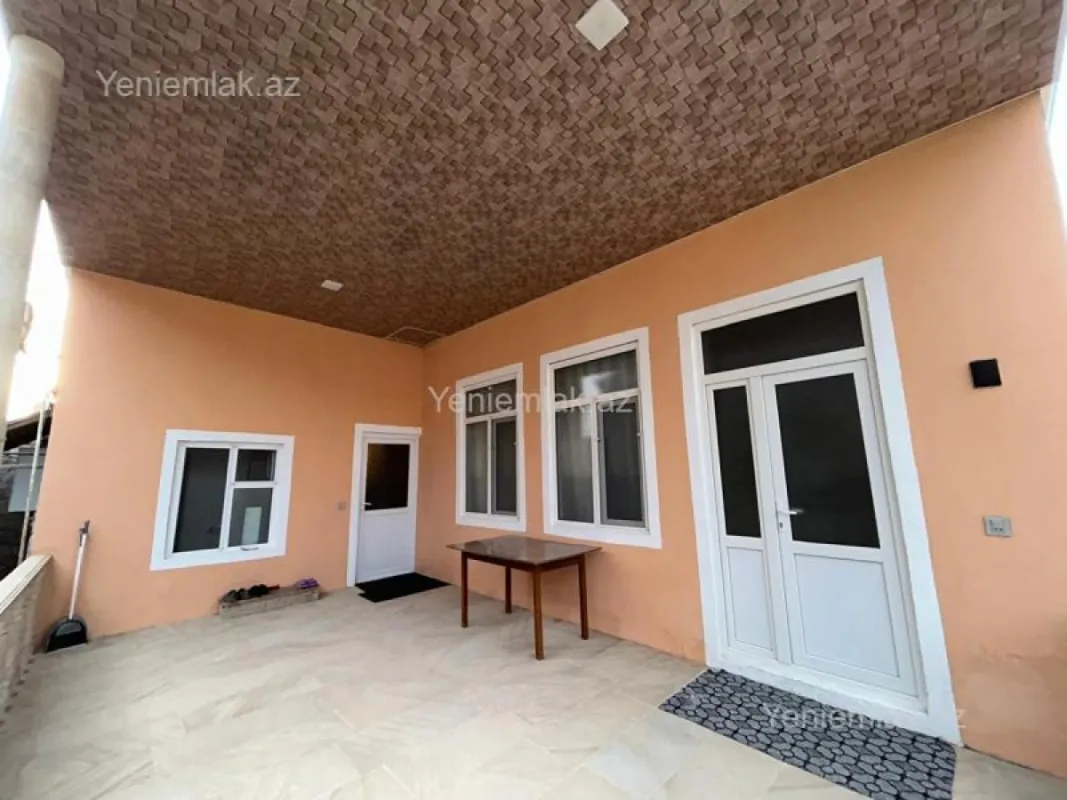 Satılır 3 otaqlı həyət evi 64 m²