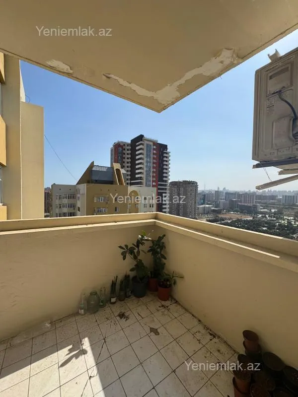 Satılır 5 otaqlı yeni tikili 170 m²