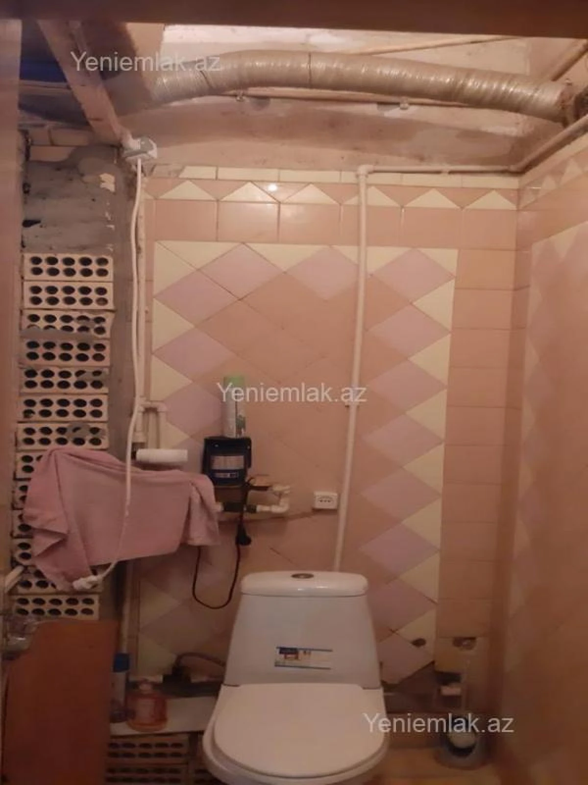 Satılır 3 otaqlı köhnə tikili 65 m²