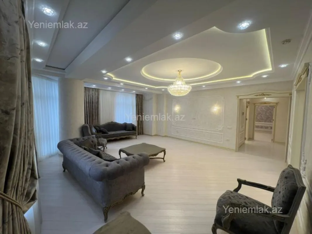 Satılır 3 otaqlı yeni tikili 135 m²