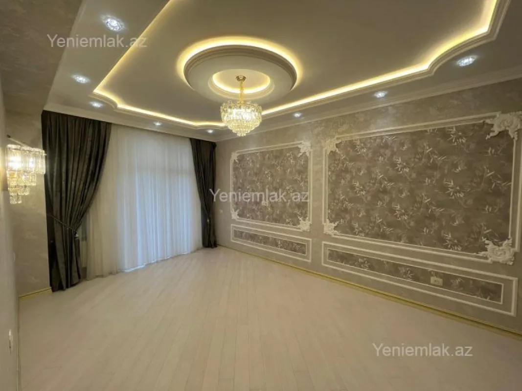 Satılır 3 otaqlı yeni tikili 135 m²