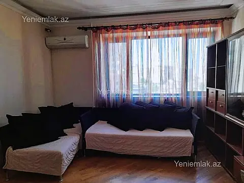 Satılır 3 otaqlı köhnə tikili 70 m²