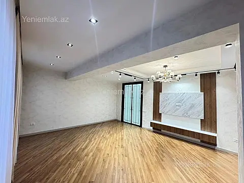 Satılır 3 otaqlı yeni tikili 130 m²