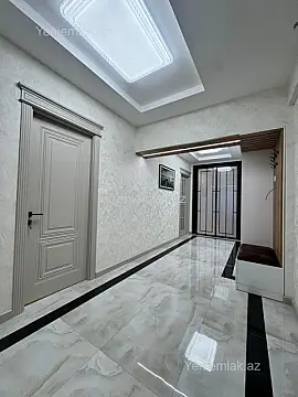 Satılır 3 otaqlı yeni tikili 130 m²