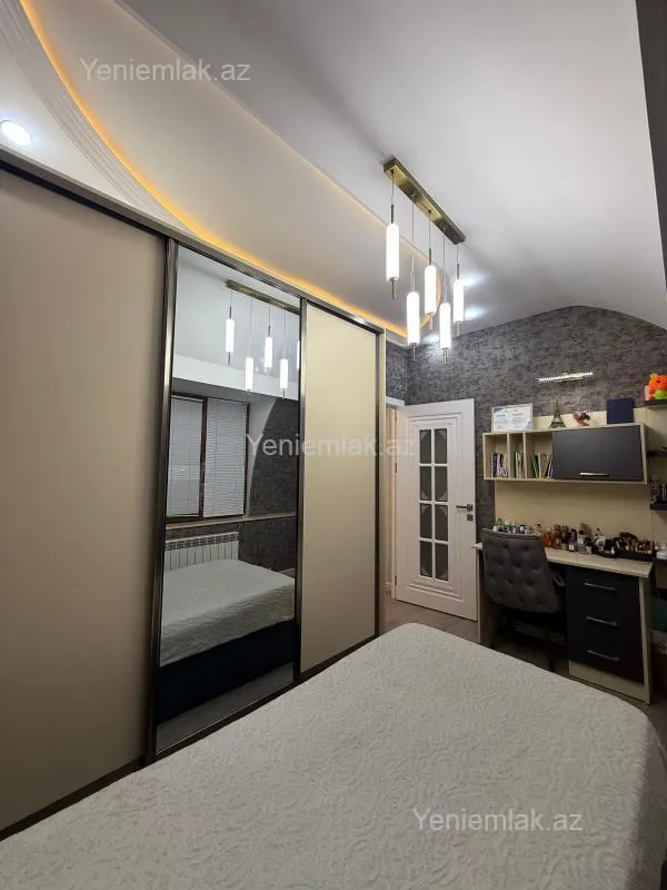 Satılır 4 otaqlı yeni tikili 144 m²