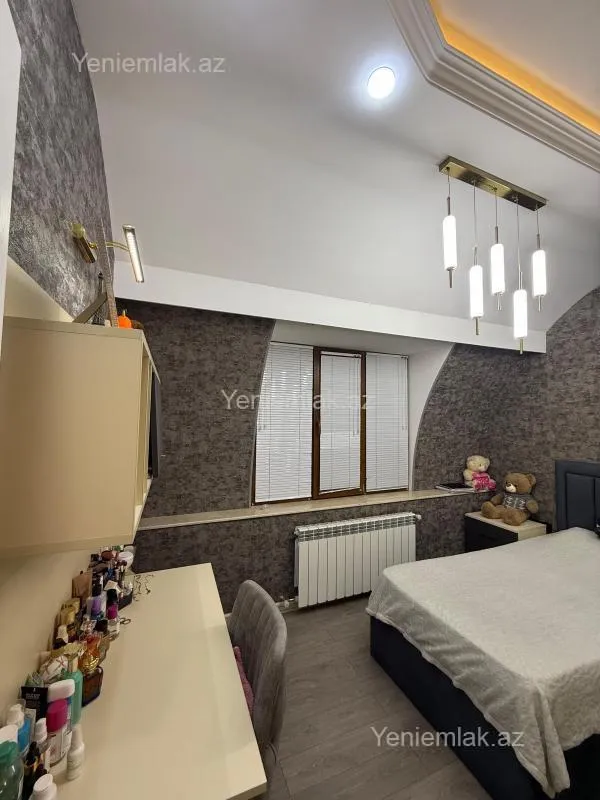 Satılır 4 otaqlı yeni tikili 144 m²