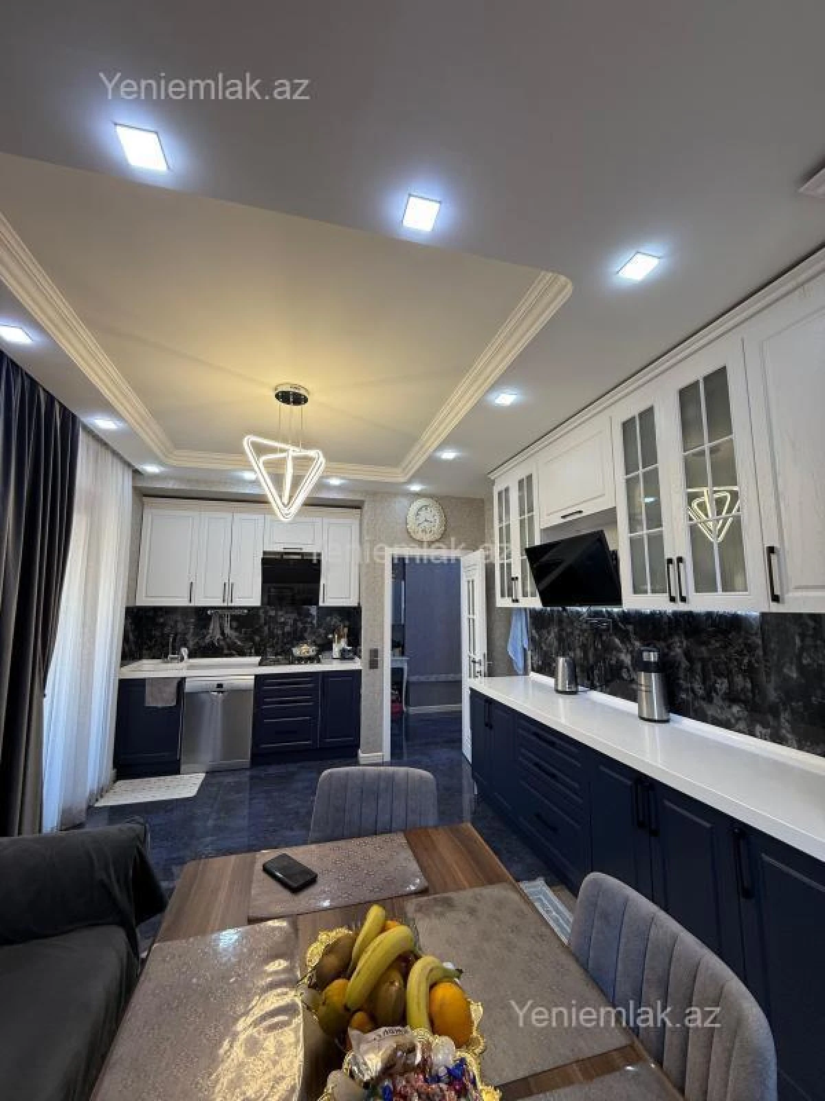 Satılır 4 otaqlı yeni tikili 144 m²