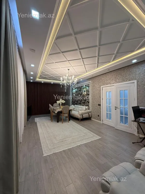 Satılır 4 otaqlı yeni tikili 144 m²