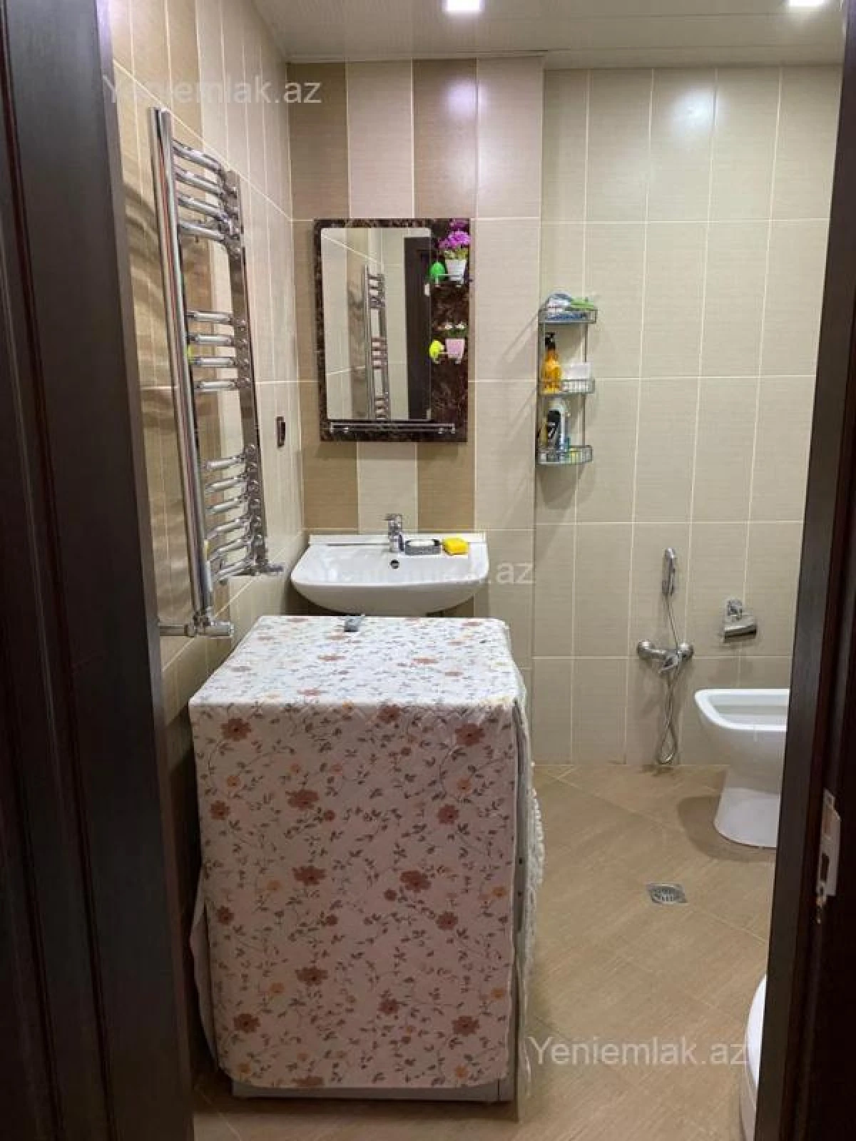 Satılır 3 otaqlı yeni tikili 75 m²