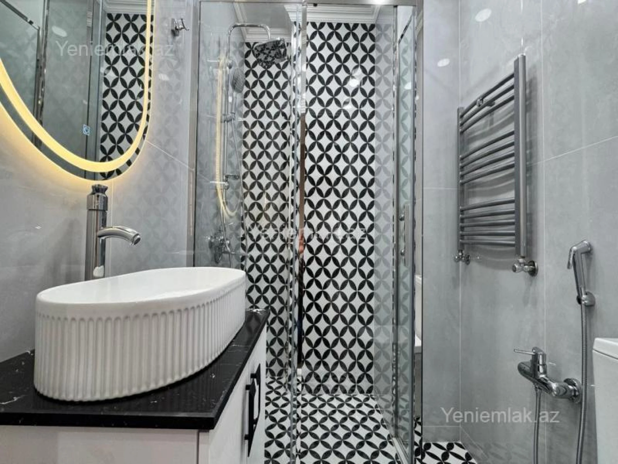 Satılır 2 otaqlı yeni tikili 60 m²