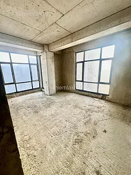 Satılır 4 otaqlı yeni tikili 132 m²