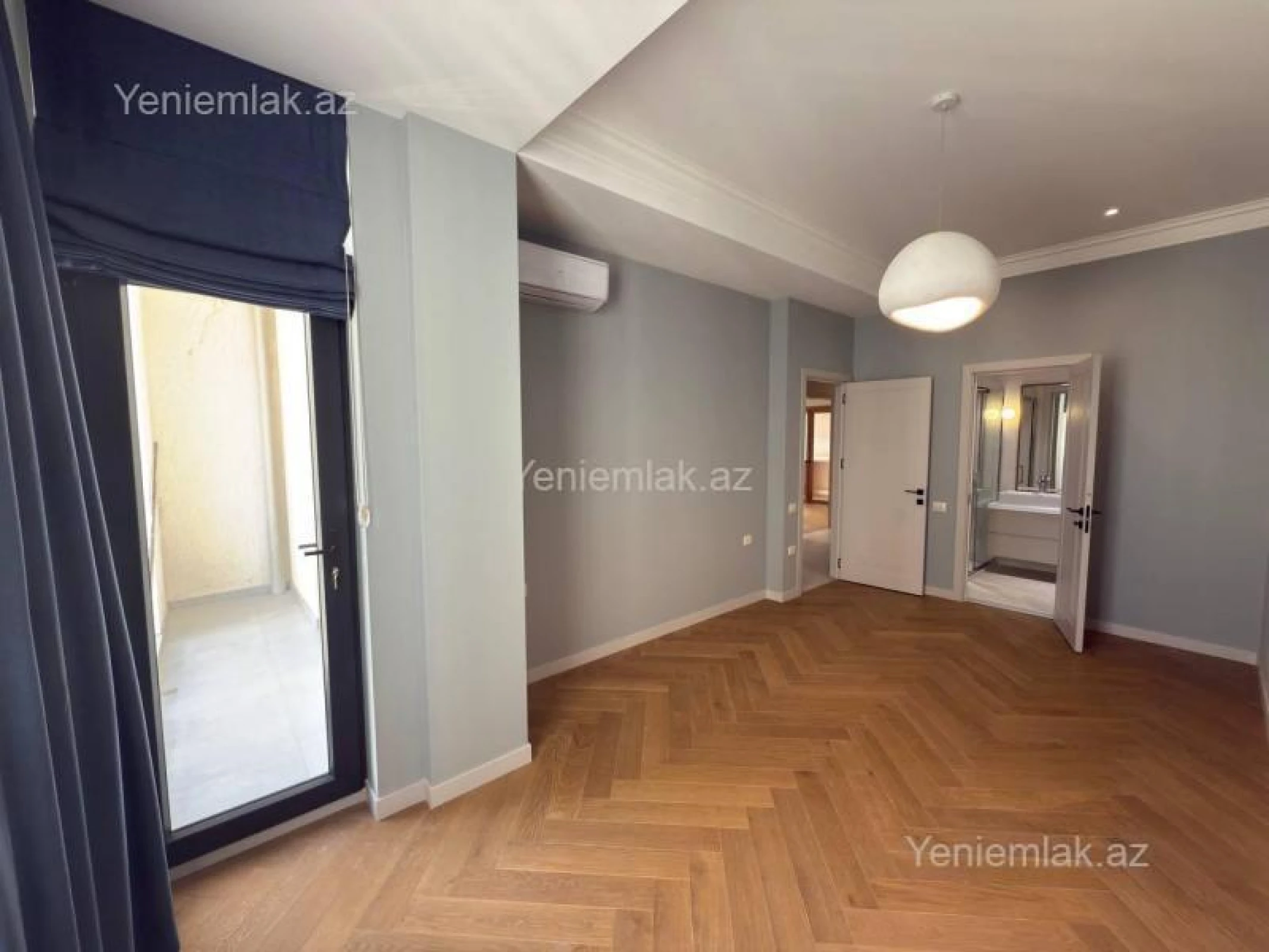 Satılır 3 otaqlı yeni tikili 135 m²