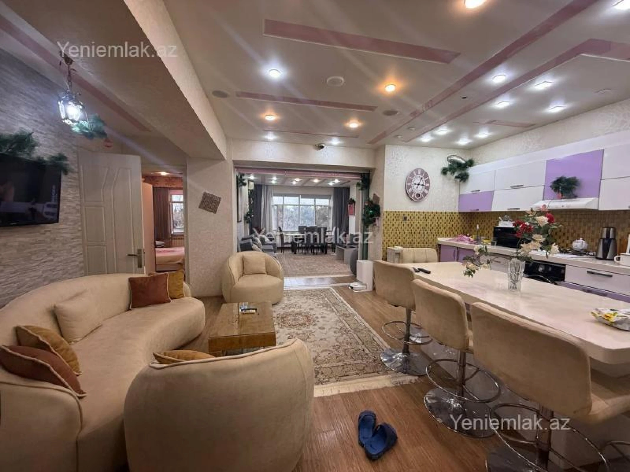 Satılır 3 otaqlı yeni tikili 110 m²