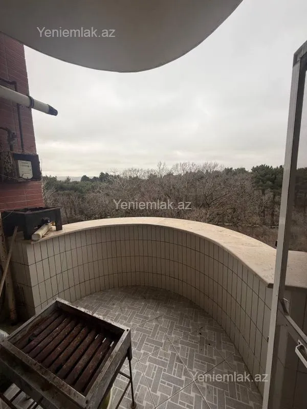 Satılır 3 otaqlı yeni tikili 110 m²