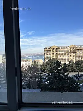 Satılır 2 otaqlı köhnə tikili 55 m²