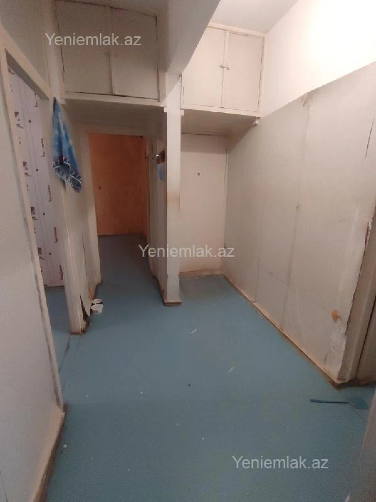 Satılır 4 otaqlı köhnə tikili 84 m²