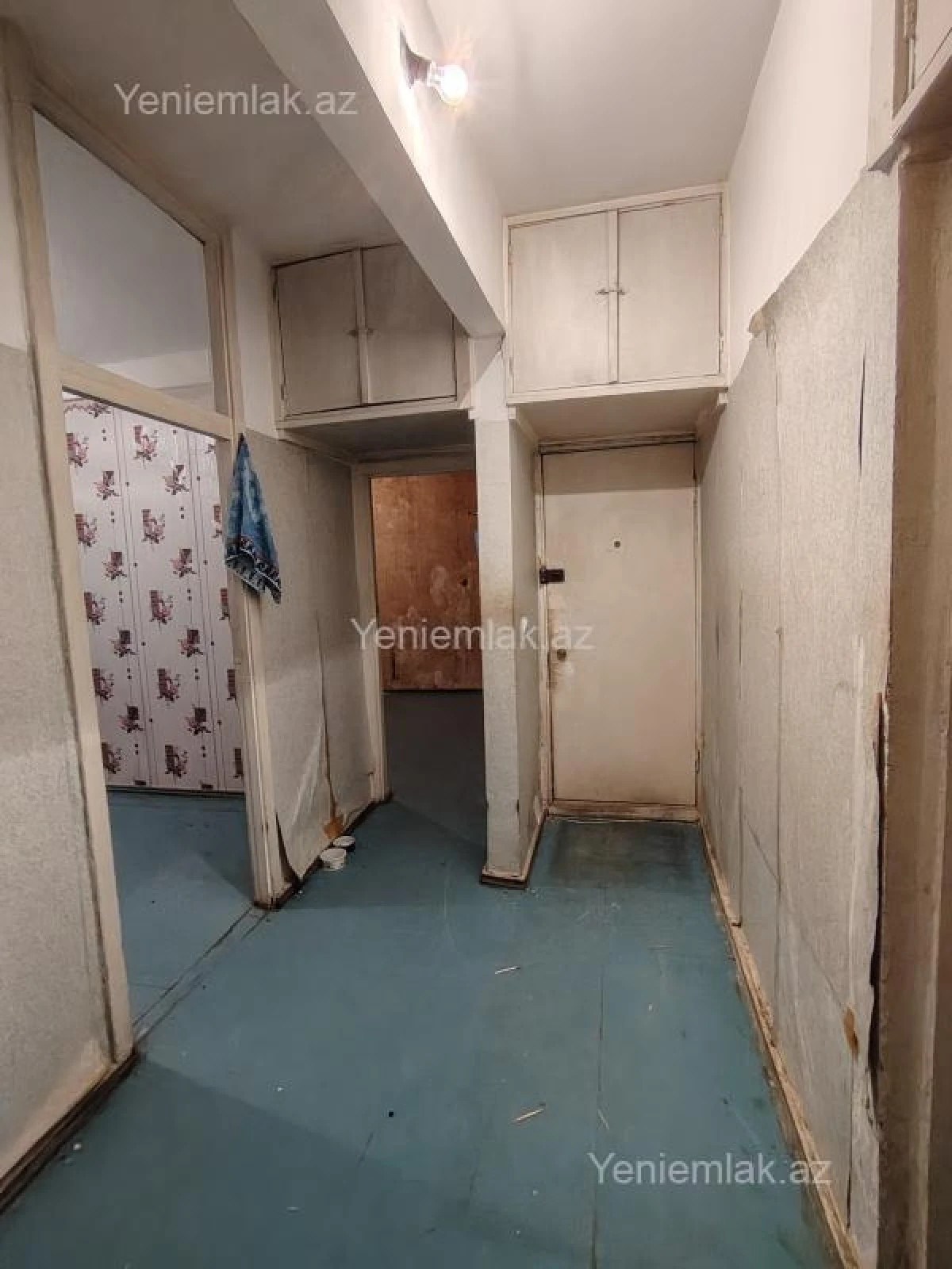 Satılır 4 otaqlı köhnə tikili 84 m²