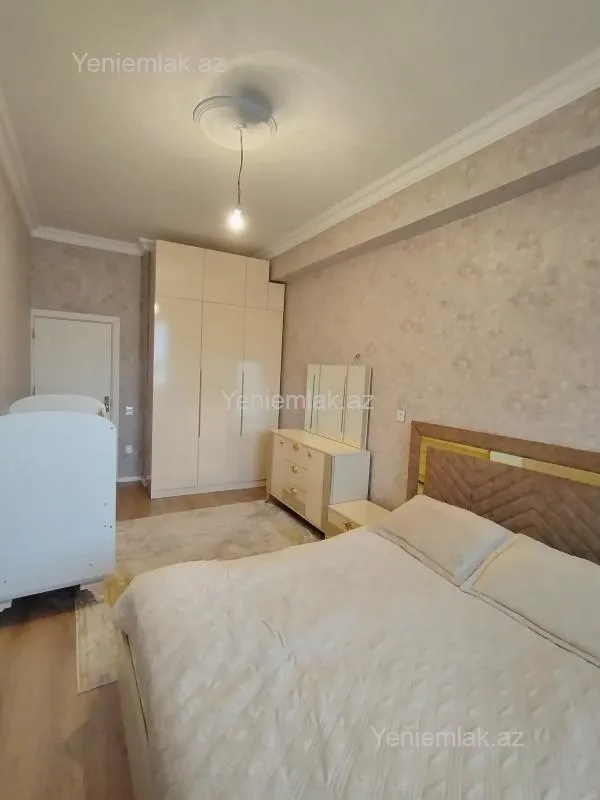 Satılır 2 otaqlı yeni tikili 66 m²