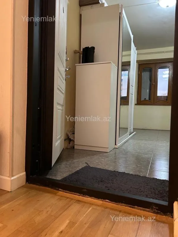 Satılır 2 otaqlı yeni tikili 70 m²