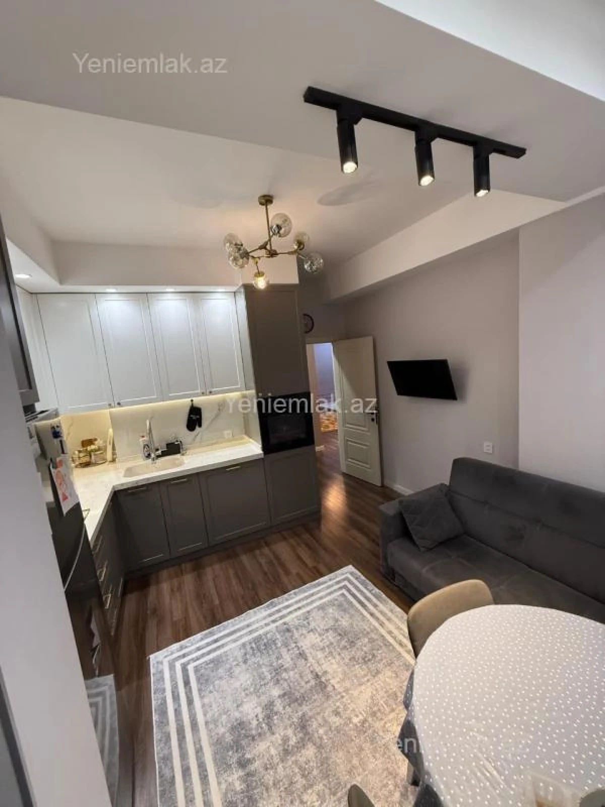 Satılır 3 otaqlı yeni tikili 117 m²