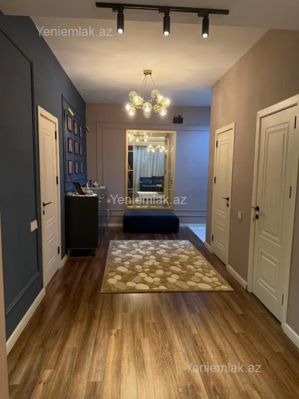 Satılır 3 otaqlı yeni tikili 117 m²