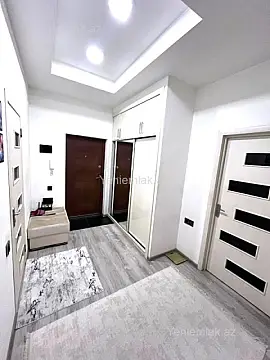 Satılır 2 otaqlı yeni tikili 70 m²