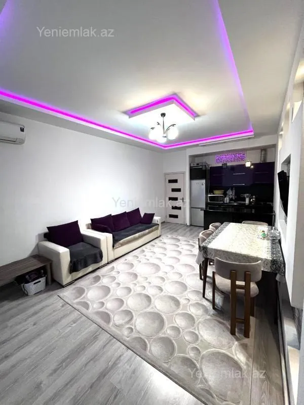 Satılır 2 otaqlı yeni tikili 70 m²