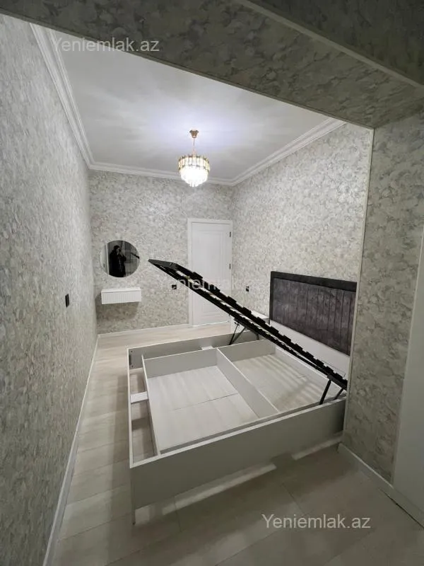 Satılır 3 otaqlı köhnə tikili 70 m²