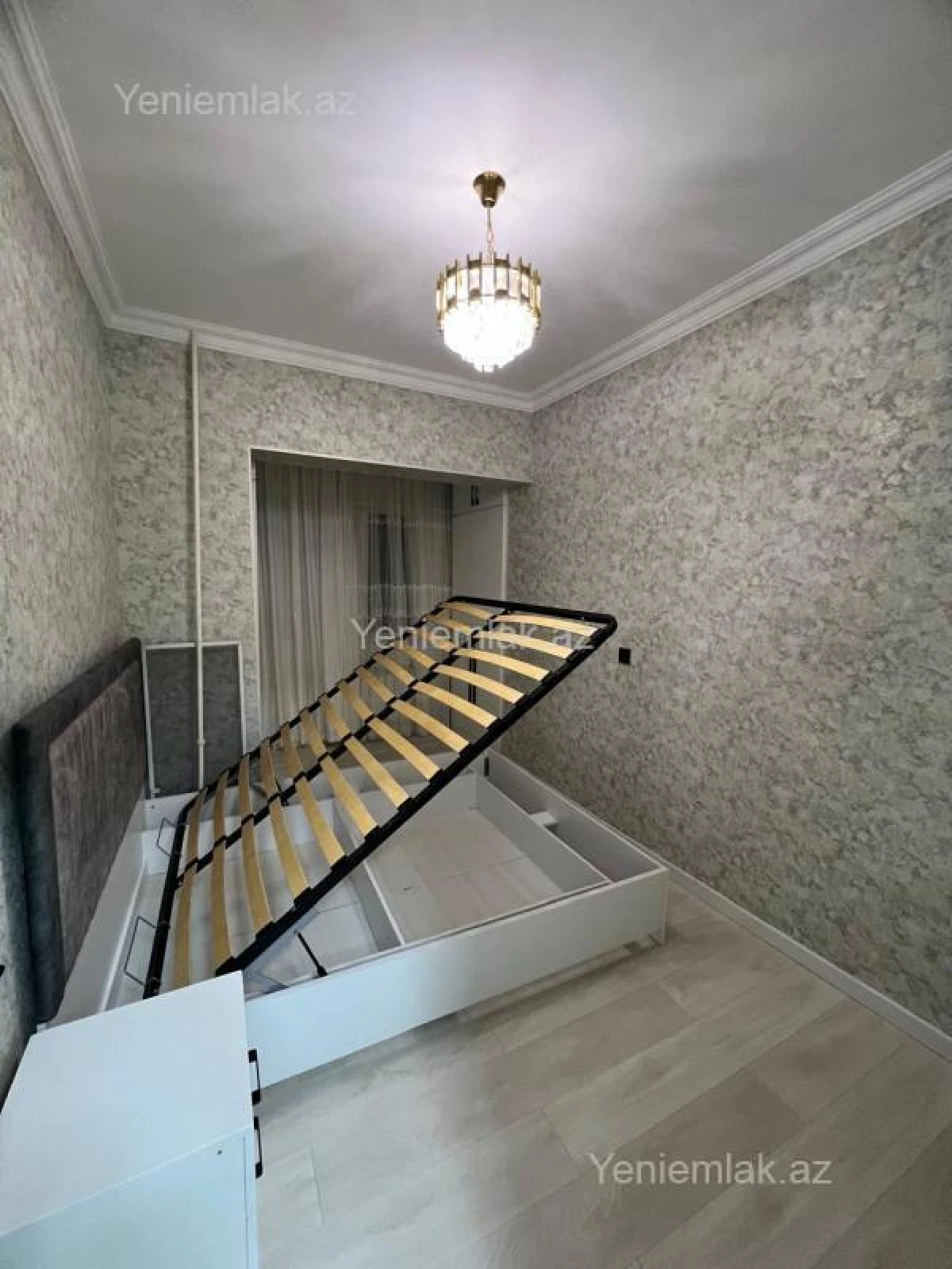 Satılır 3 otaqlı köhnə tikili 70 m²