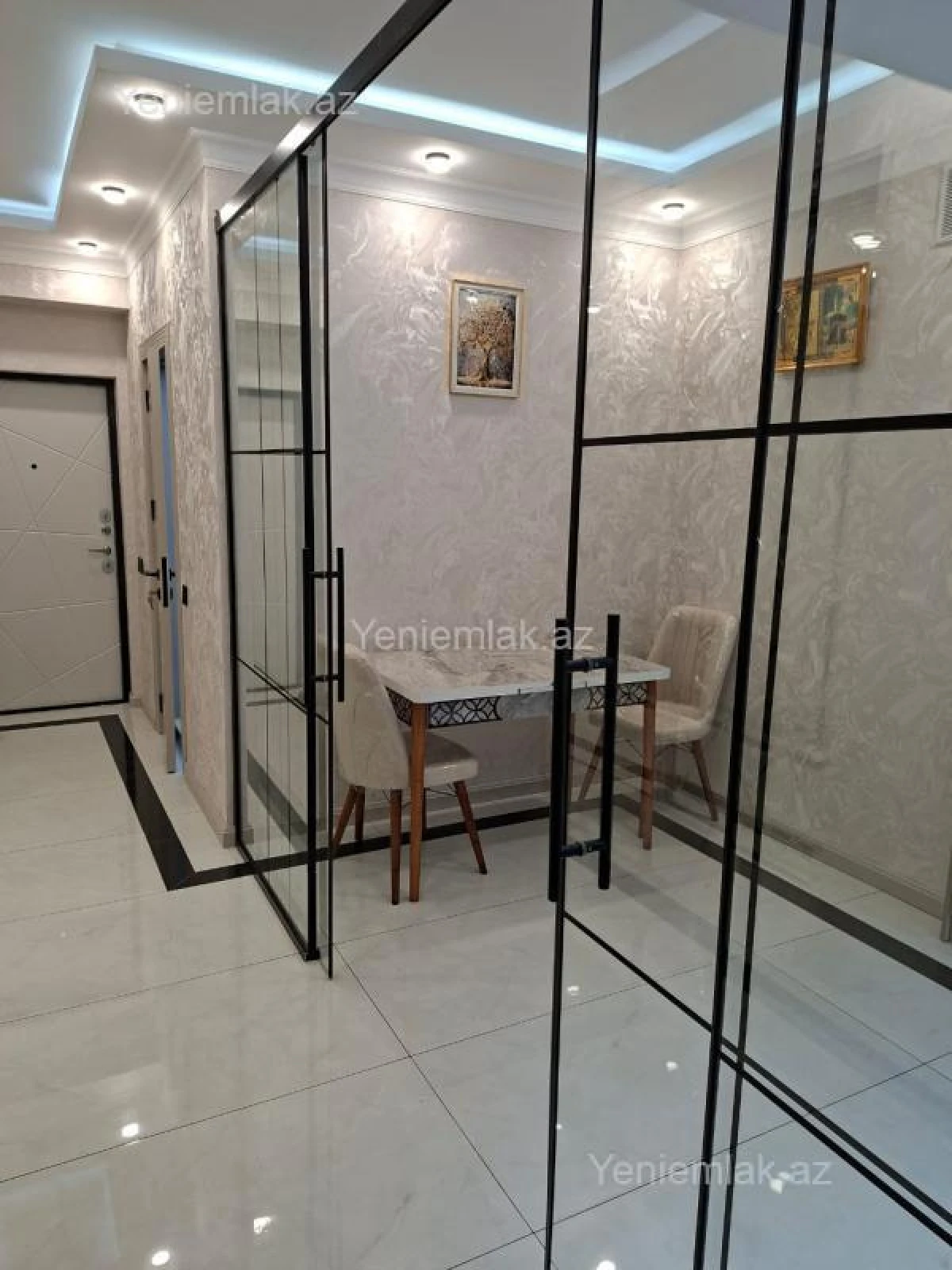 Satılır 3 otaqlı yeni tikili 74 m²