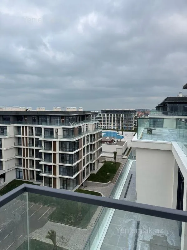 Satılır 4 otaqlı yeni tikili 208 m²