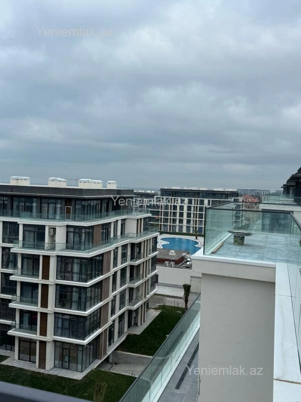 Satılır 4 otaqlı yeni tikili 208 m²