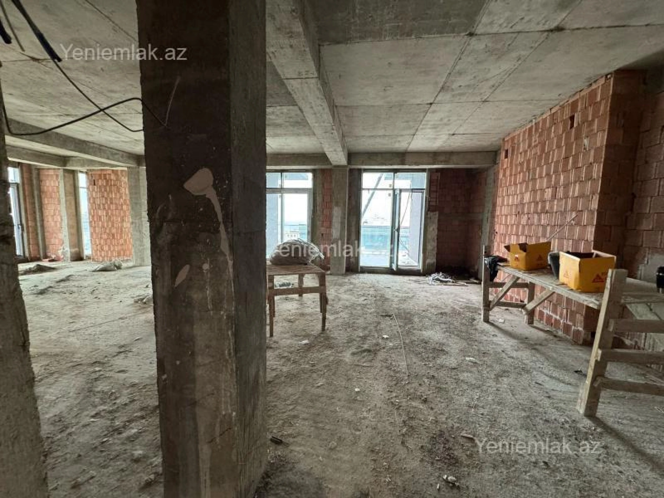 Satılır 4 otaqlı yeni tikili 208 m²