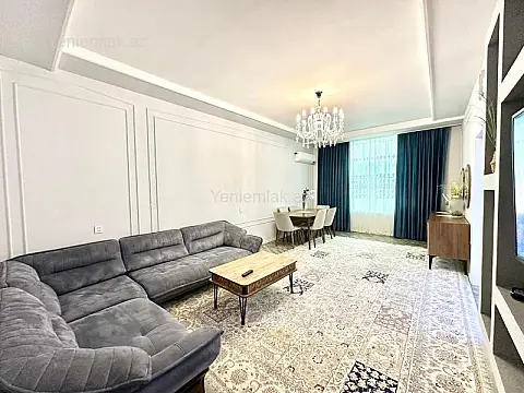 Satılır 6 otaqlı həyət evi 240 m²