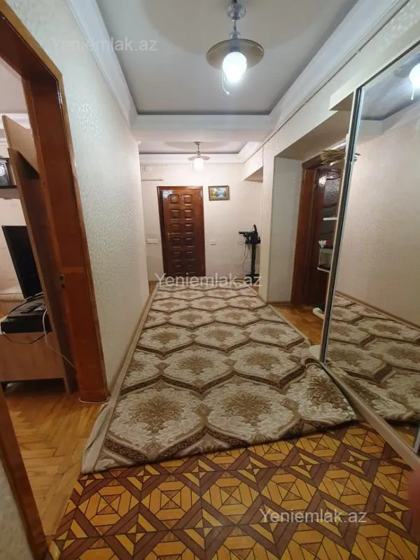 Satılır 3 otaqlı köhnə tikili 90 m²