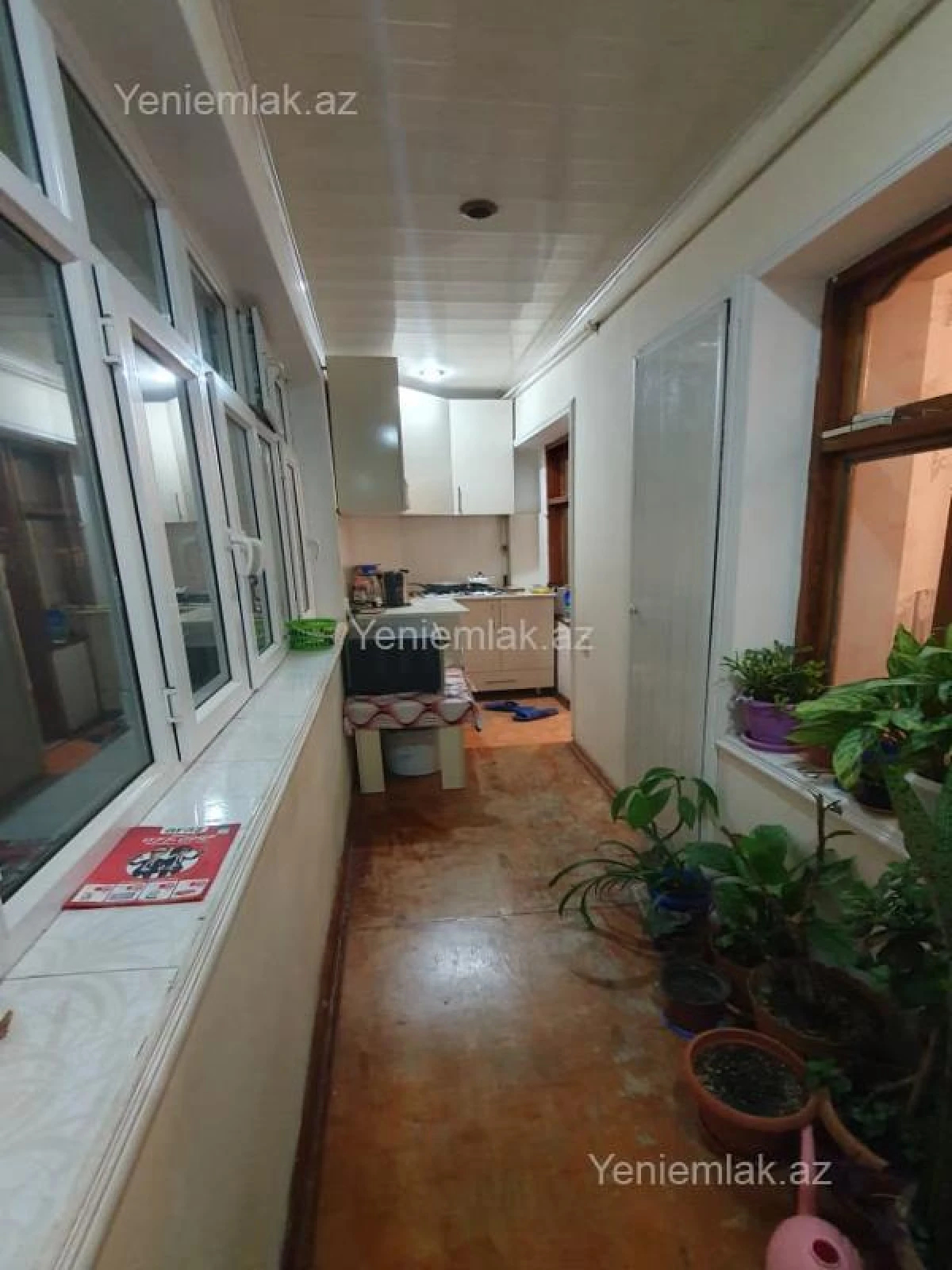 Satılır 3 otaqlı köhnə tikili 90 m²