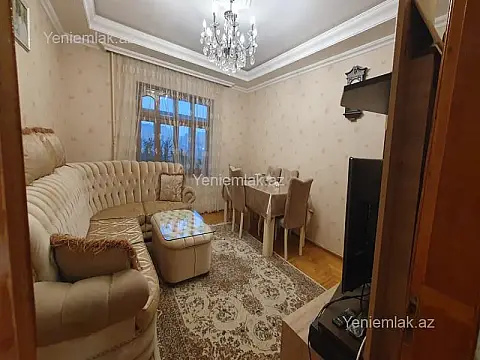 Satılır 3 otaqlı köhnə tikili 90 m² — Bakı, Nizami 3 otaq 90.00 m²