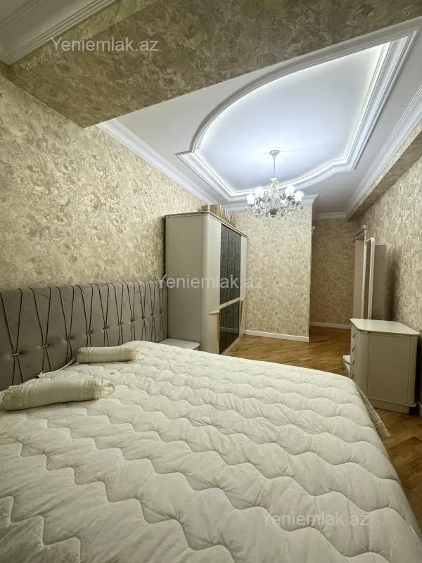 Satılır 3 otaqlı yeni tikili 109 m²