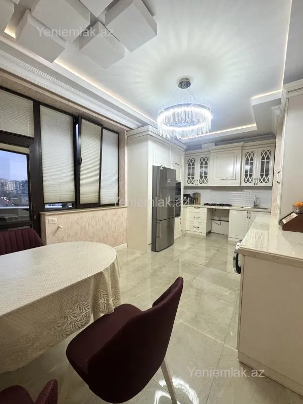 Satılır 3 otaqlı yeni tikili 109 m²