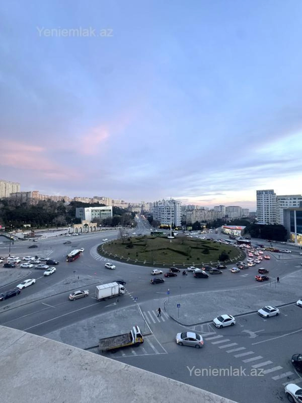 Satılır 3 otaqlı yeni tikili 109 m²