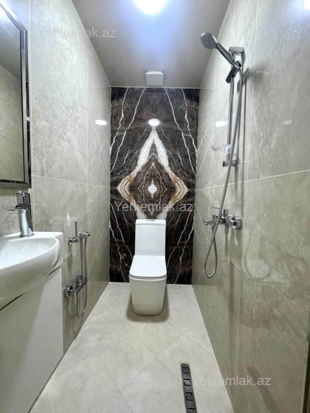 Satılır 3 otaqlı yeni tikili 109 m²