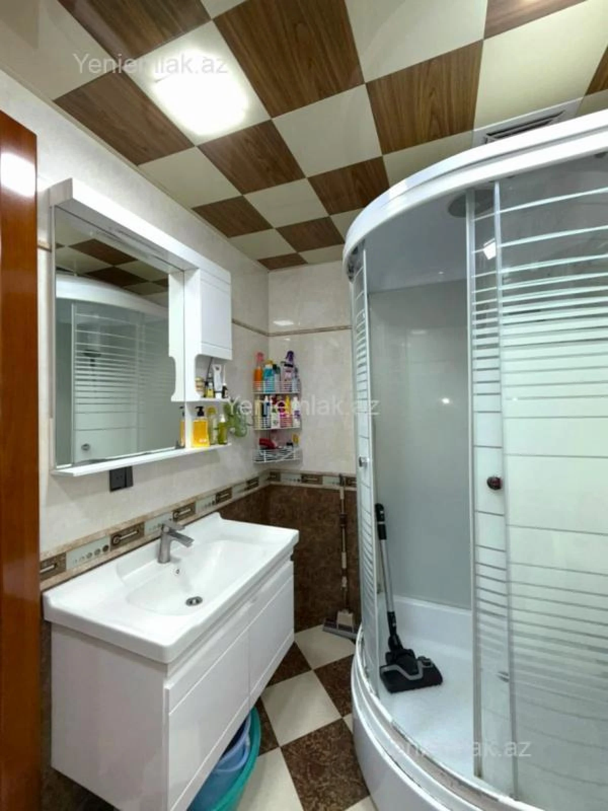 Satılır 2 otaqlı yeni tikili 100 m²