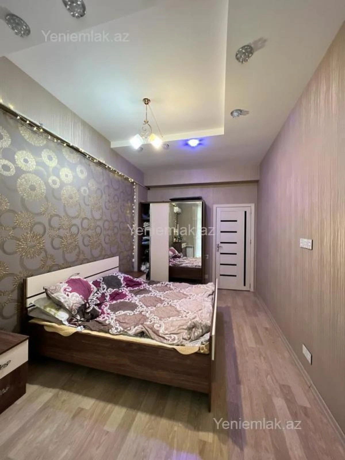 Satılır 2 otaqlı yeni tikili 75 m²